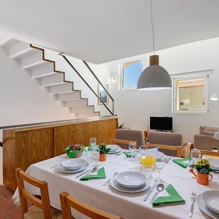 Architect Luxury Ancient Triplex Ba טאווירה