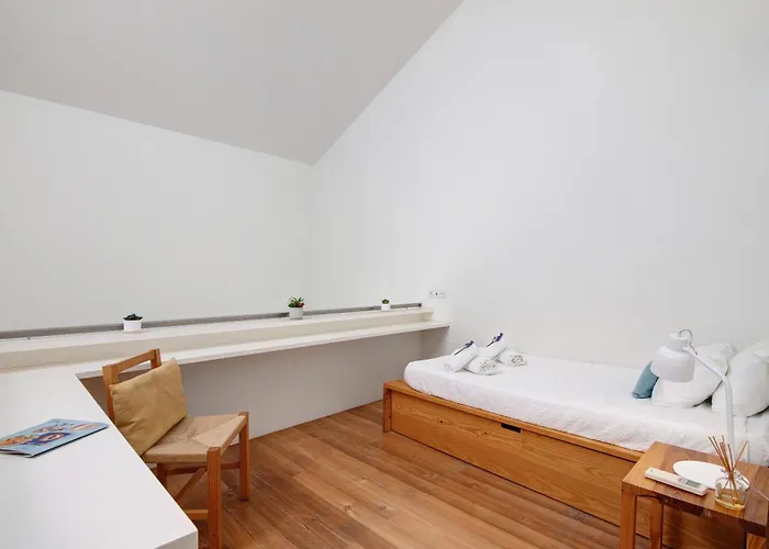 Architect Luxury Ancient Triplex Ba Apartment Tavira