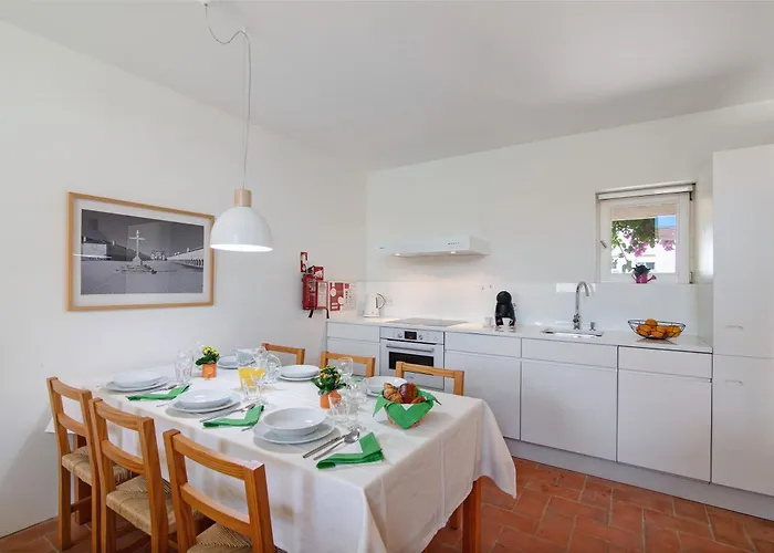 Architect Luxury Ancient Triplex Ba Apartament